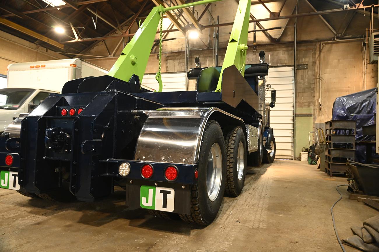 Read more about the article A Slider Lugger Truck Body